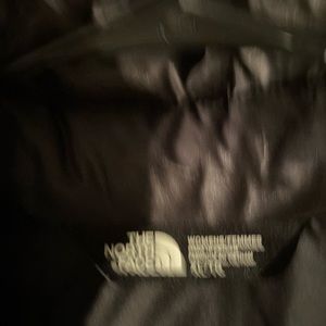 A nice very good condition too. Excellent Northface vest.